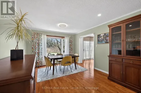 295 Water Street Guelph (dovercliffe Park/old University) ON N1G 2X5