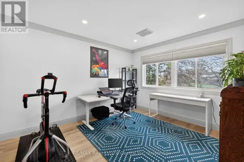 295 Water Street Guelph (dovercliffe Park/old University) ON N1G 2X5