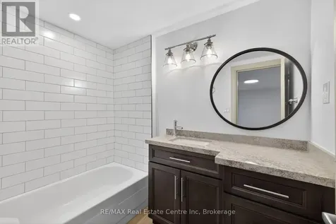295 Water Street Guelph (dovercliffe Park/old University) ON N1G 2X5
