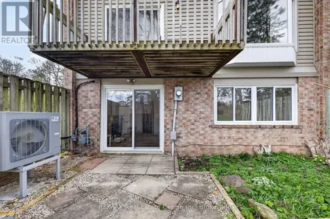295 Water Street Guelph (dovercliffe Park/old University) ON N1G 2X5
