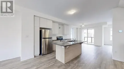 3312 Thunderbird Promenade Pickering ON L1X 0N4