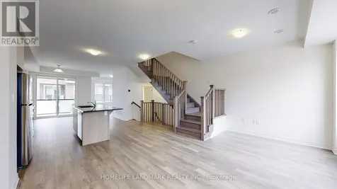 3312 Thunderbird Promenade Pickering ON L1X 0N4