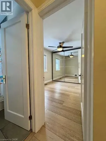 28 Inverleigh Drive Etobicoke ON M8Y 3E3