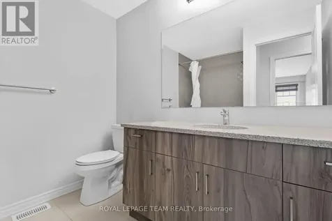 310 Kanashtage Terrace Ottawa ON K4A 5J9
