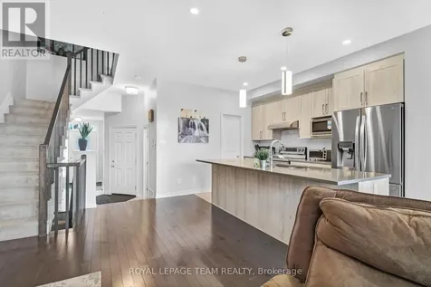 310 Kanashtage Terrace Ottawa ON K4A 5J9