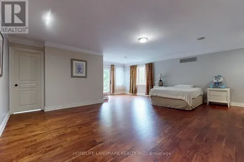 19 Wolf Run Court Whitchurch-stouffville ON L4A 2L4