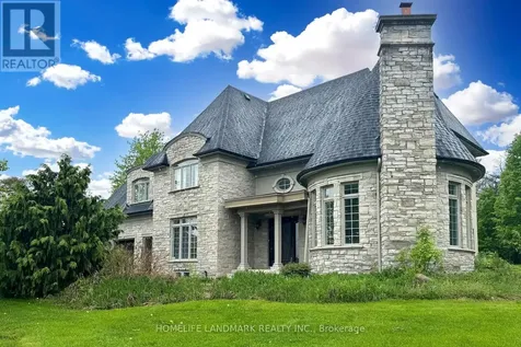 19 Wolf Run Court Whitchurch-stouffville ON L4A 2L4