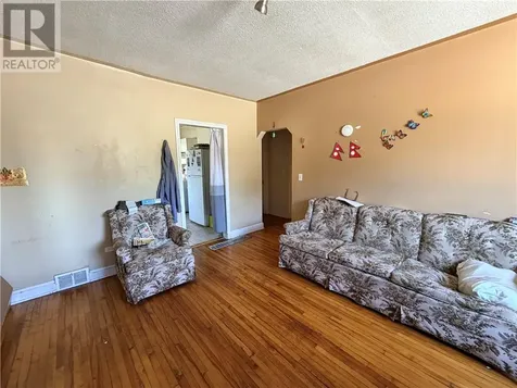 1344 Regent Street Sudbury ON P3E 3Z3