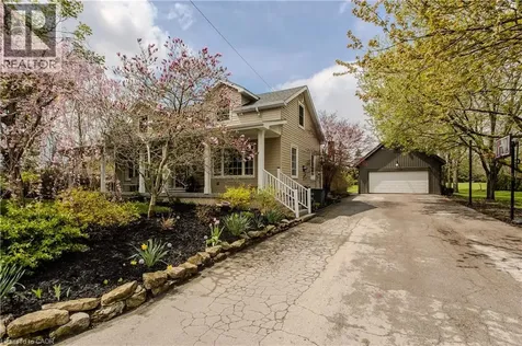 351 Rock Chapel Road Dundas ON L9H 5E2