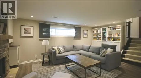1259 Richards Crescent Oakville ON L6H 1R5