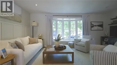 1259 Richards Crescent Oakville ON L6H 1R5