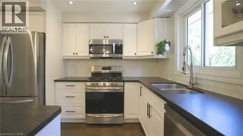 1259 Richards Crescent Oakville ON L6H 1R5