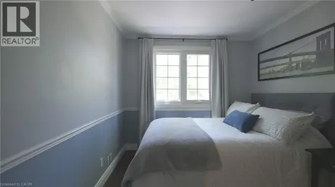 1259 Richards Crescent Oakville ON L6H 1R5