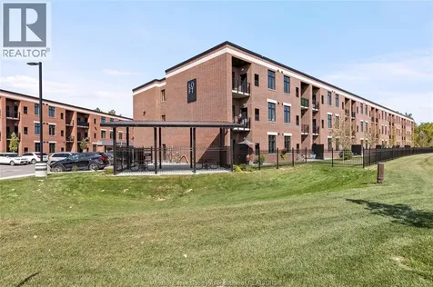 3180 Meadowbrook Lane Windsor ON N8T 0B4