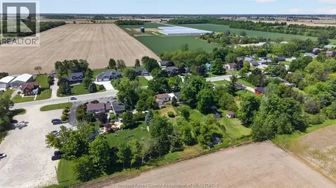 370 County Rd 34 W Kingsville ON N8M 2X5