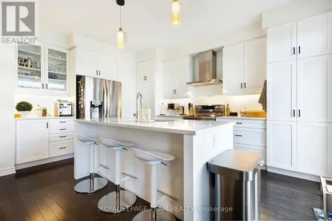 224 Turnbuckle Crescent Ottawa ON K2J 7B7