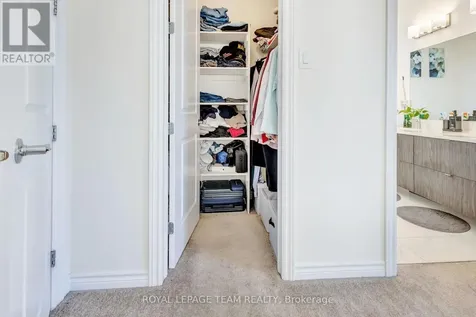 224 Turnbuckle Crescent Ottawa ON K2J 7B7