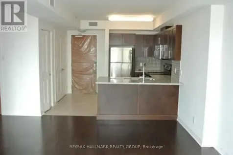 242 Rideau Street Ottawa ON K1N 0B7