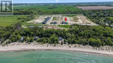64 Inverness Street North Kincardine ON N2Z 2Z4