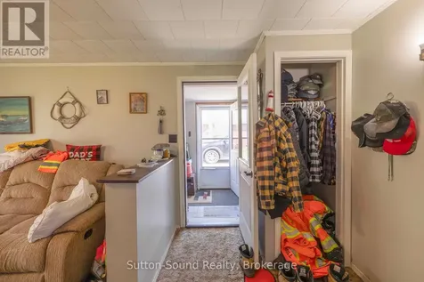 40 Elm Street South Bruce Peninsula ON N0H 2T0