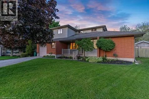 26 Esther Avenue Cambridge ON N1S 4L6