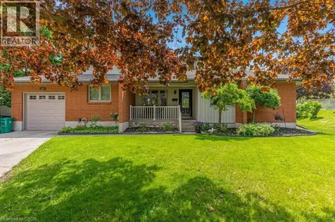 26 Esther Avenue Cambridge ON N1S 4L6