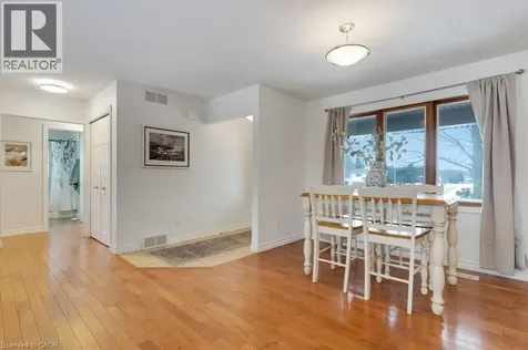 26 Esther Avenue Cambridge ON N1S 4L6