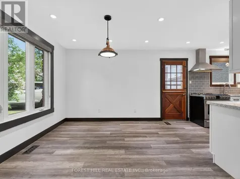 35 Townsend Avenue Bradford West Gwillimbury (bradford) ON L3Z 1X9