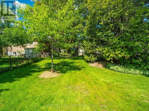 35 Townsend Avenue Bradford West Gwillimbury (bradford) ON L3Z 1X9