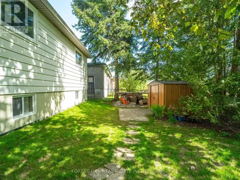 35 Townsend Avenue Bradford West Gwillimbury (bradford) ON L3Z 1X9