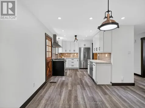 35 Townsend Avenue Bradford West Gwillimbury (bradford) ON L3Z 1X9