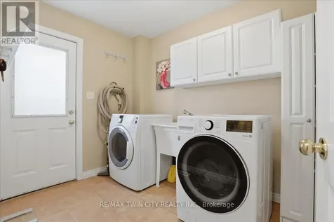 151 Decaro Crescent Cambridge ON N3C 4M4