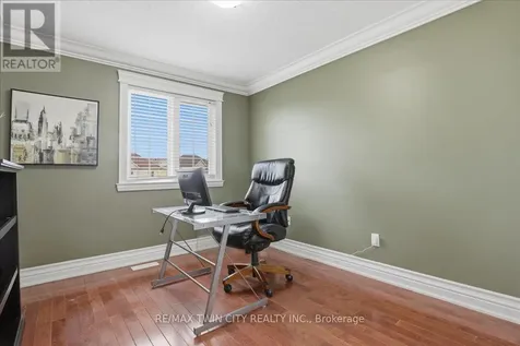 151 Decaro Crescent Cambridge ON N3C 4M4