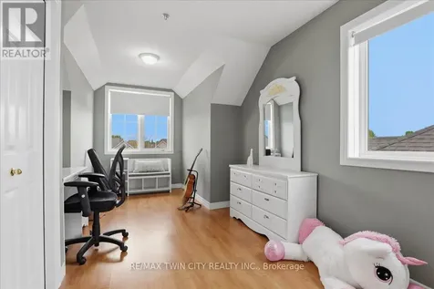 151 Decaro Crescent Cambridge ON N3C 4M4