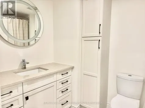 51 Carlyle Place Kitchener ON N2P 1R6