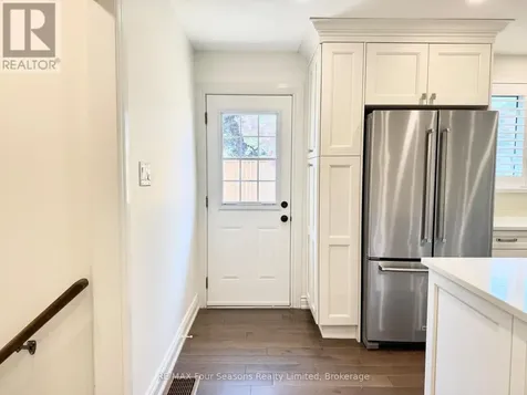 51 Carlyle Place Kitchener ON N2P 1R6