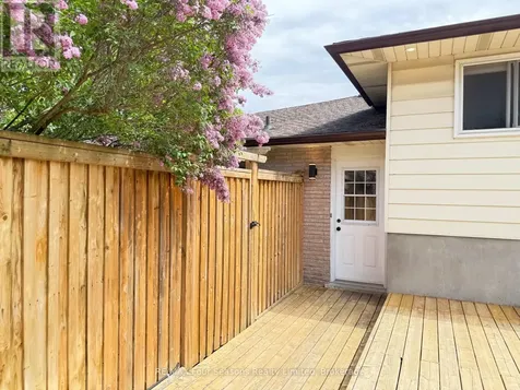 51 Carlyle Place Kitchener ON N2P 1R6