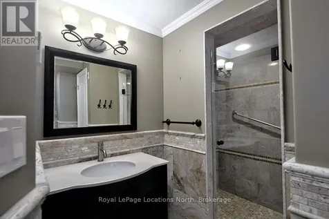 85 Chamberlain Crescent Collingwood ON L9Y 0C8