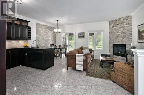 85 Chamberlain Crescent Collingwood ON L9Y 0C8