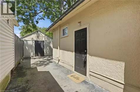 15 Kent Street Welland ON L3B 3G9