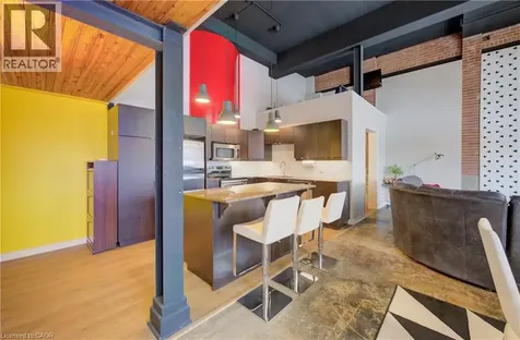 85 Spruce Street Cambridge ON N1R 4K4