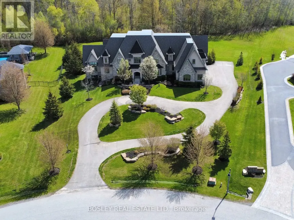 3325 Hollywood Court Pickering ON L1X 0A3