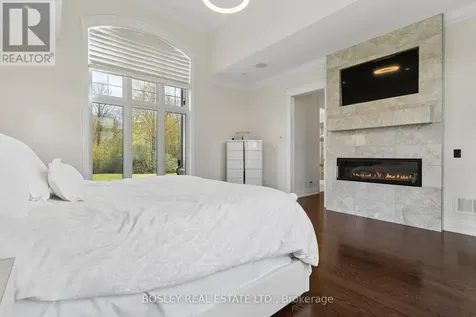 3325 Hollywood Court Pickering ON L1X 0A3
