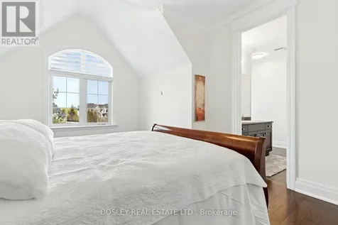 3325 Hollywood Court Pickering ON L1X 0A3