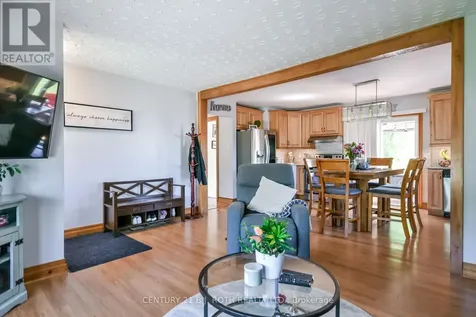 671 Simcoe Road Bradford West Gwillimbury (bradford) ON L3Z 4B4