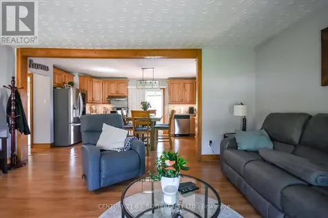 671 Simcoe Road Bradford West Gwillimbury (bradford) ON L3Z 4B4