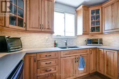 671 Simcoe Road Bradford West Gwillimbury (bradford) ON L3Z 4B4