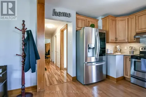 671 Simcoe Road Bradford West Gwillimbury (bradford) ON L3Z 4B4