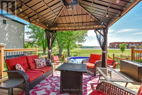 671 Simcoe Road Bradford West Gwillimbury (bradford) ON L3Z 4B4