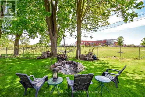671 Simcoe Road Bradford West Gwillimbury (bradford) ON L3Z 4B4